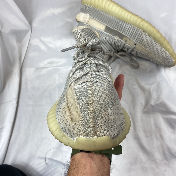 adidas yeezy boost 350 v2 Static NON REFLECTIVE - Picture 6 of 16